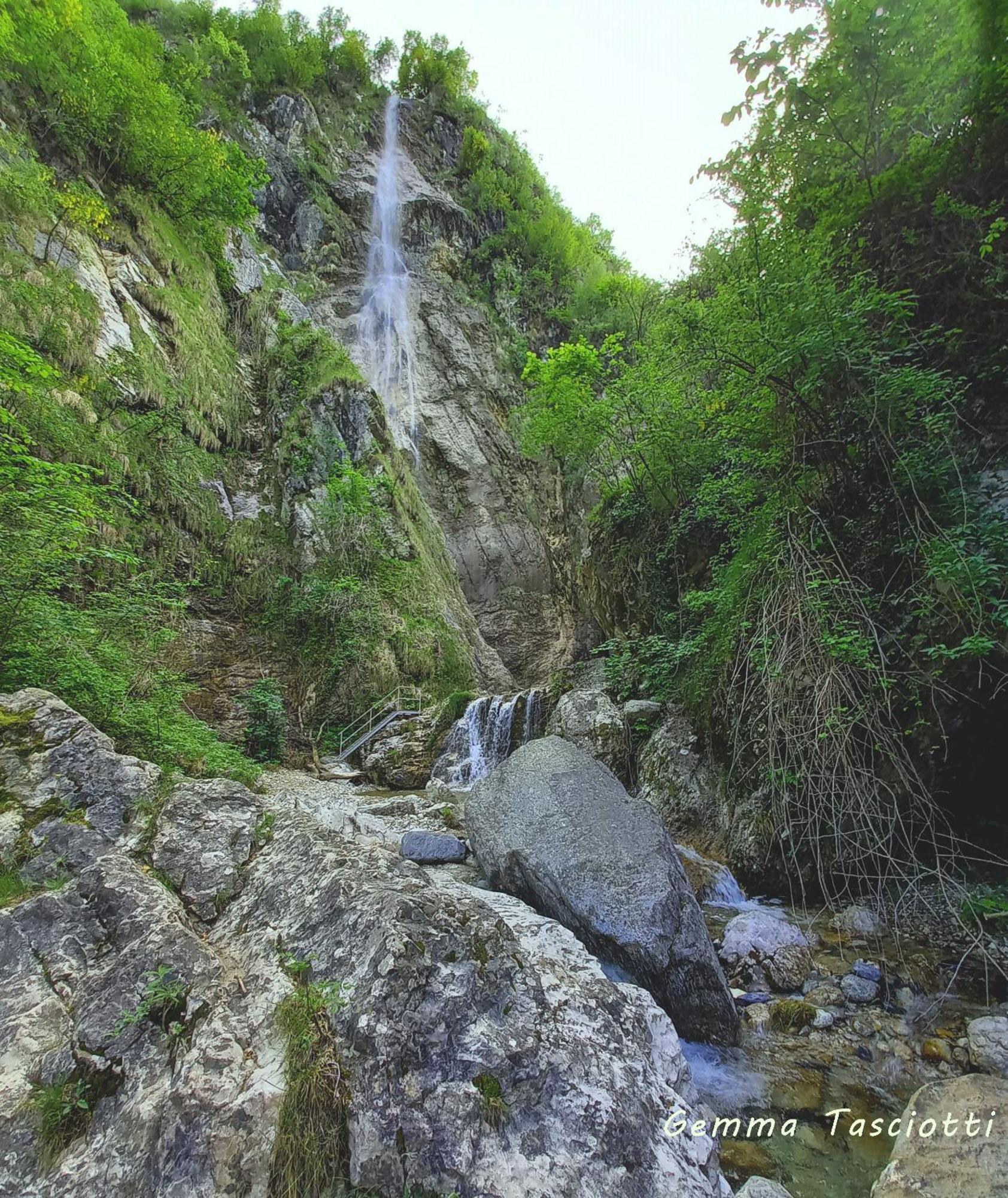 Natura Tra Bosco E Lago Castelveccana Exterior photo